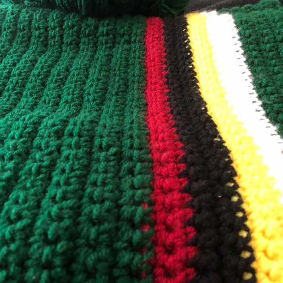 Hand knitted king size blanket - Picture 1 of 1
